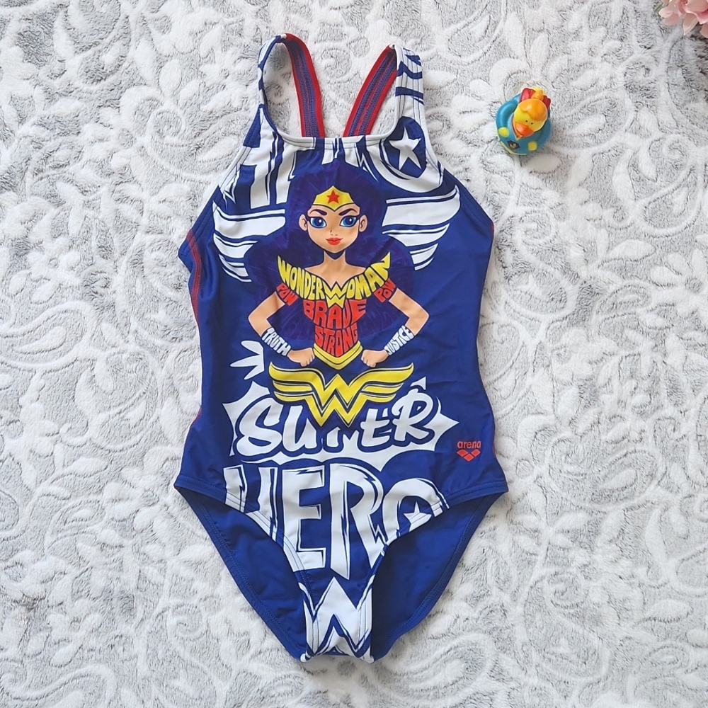 Girls Arena wonder woman bathing suit size 26